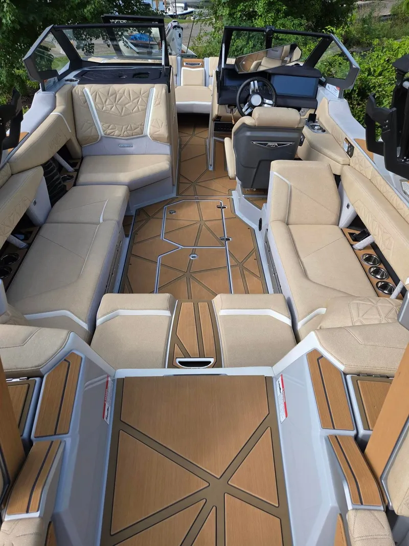 Slide: The Image of Nautique Super Air Nautique G23 Paragon 2025 - 7
