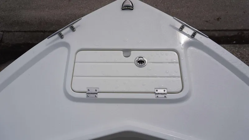 Slide: The Image of Parker Marine 1801 CS 2024 - 4