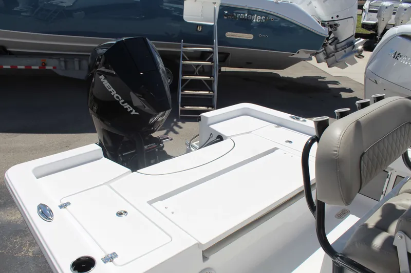 Slide: The Image of Sportsman Masters 227 Bay Boat 2024 - 12