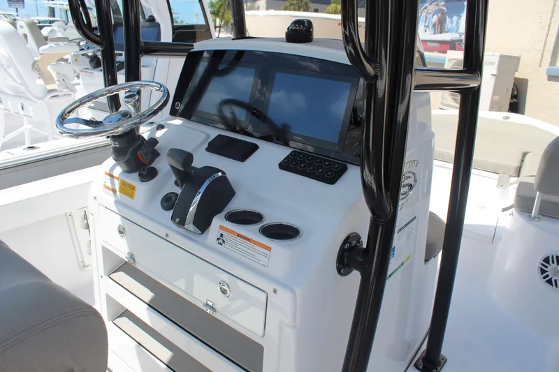 Slide: The Image of Sportsman Masters 227 Bay Boat 2024 - 13