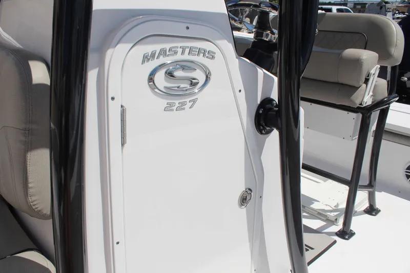 Slide: The Image of Sportsman Masters 227 Bay Boat 2024 - 18