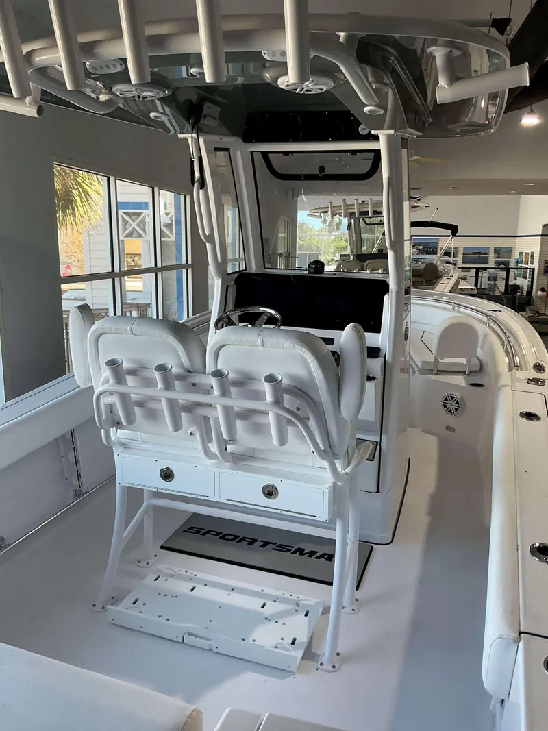 Slide: The Image of Sportsman Open 232 Center Console 2025 - 10