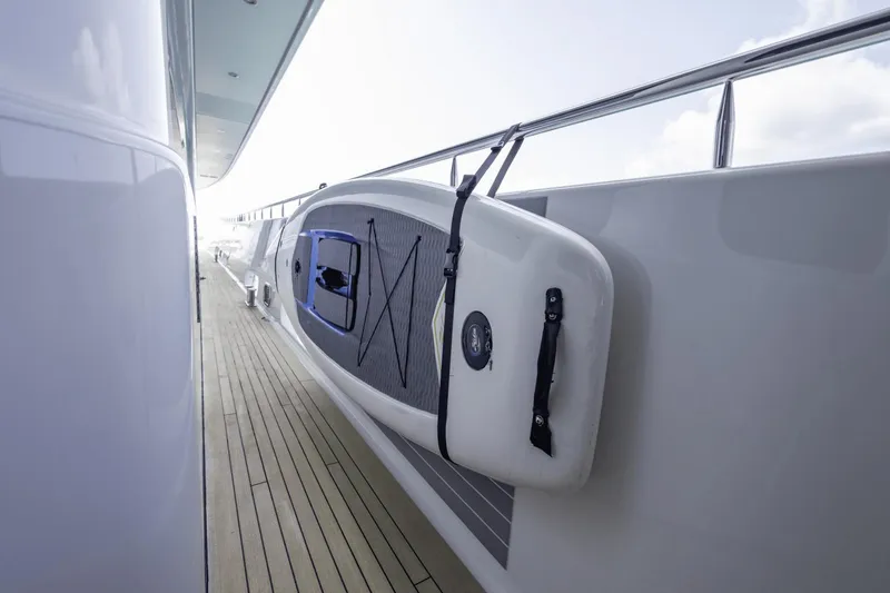 Slide: The Image of Westport 40M 2014 - 44