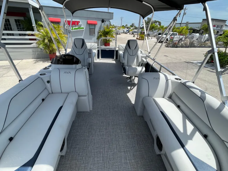 Slide: The Image of 2025 Avalon 2385 Venture 85 Quad Lounger, Tri Toon High Performance boat interior. - 14