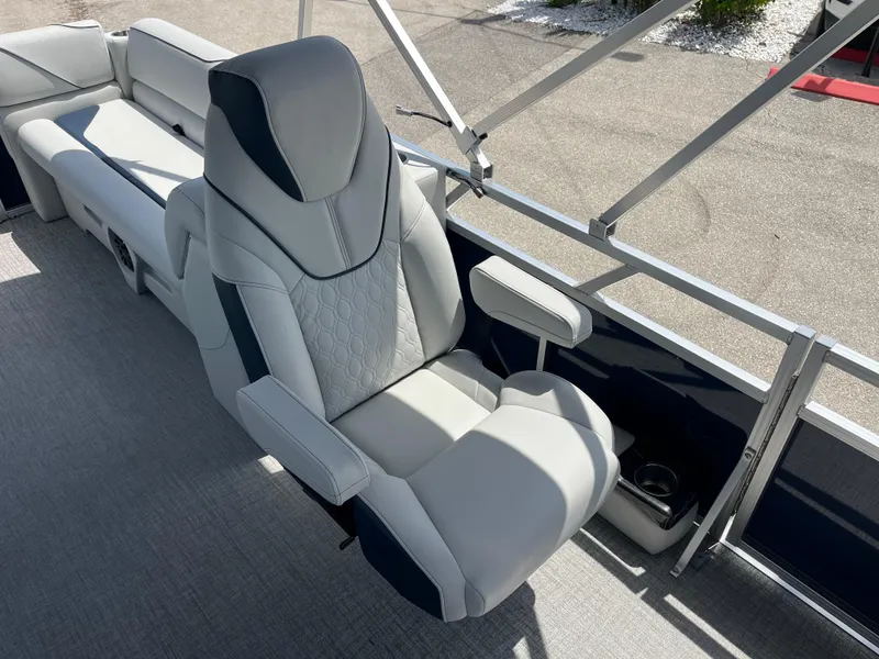 Slide: The Image of Luxurious seating on 2025 Avalon 2385 Venture 85 Quad Lounger, Tri Toon High Performance boat. - 16