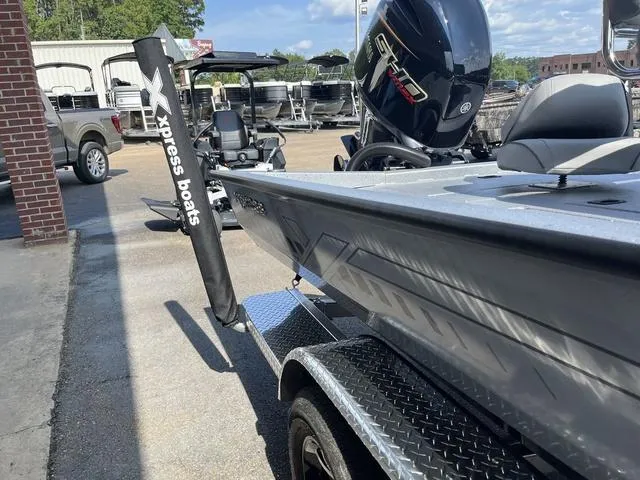 Slide: The Image of Xpress H22B 2026 - 9