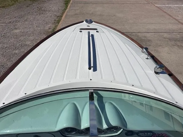 Slide: The Image of Chris-Craft Speedster 2005 - 10