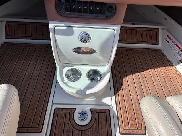 Slide: The Image of Chris-Craft Speedster 2005 - 11