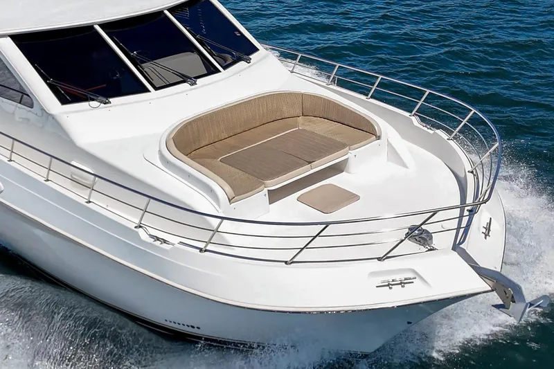 Slide: The Image of Navigator 62 Pilot House 2008 - 2