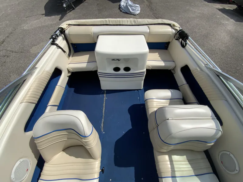 Slide: The Image of Sea Ray 170 Bow Rider 1994 - 7