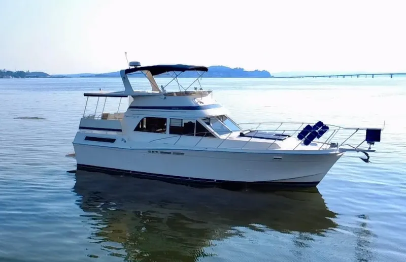 Slide: The Image of Chris-Craft 426 Catalina 1986 - 2