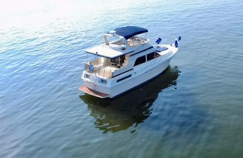 Slide: The Image of Chris-Craft 426 Catalina 1986 - 3