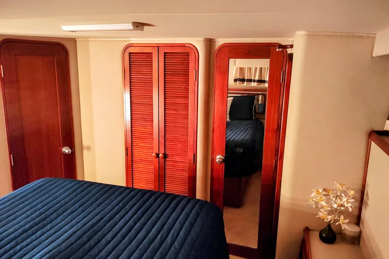 Slide: The Image of Master Stateroom - 35