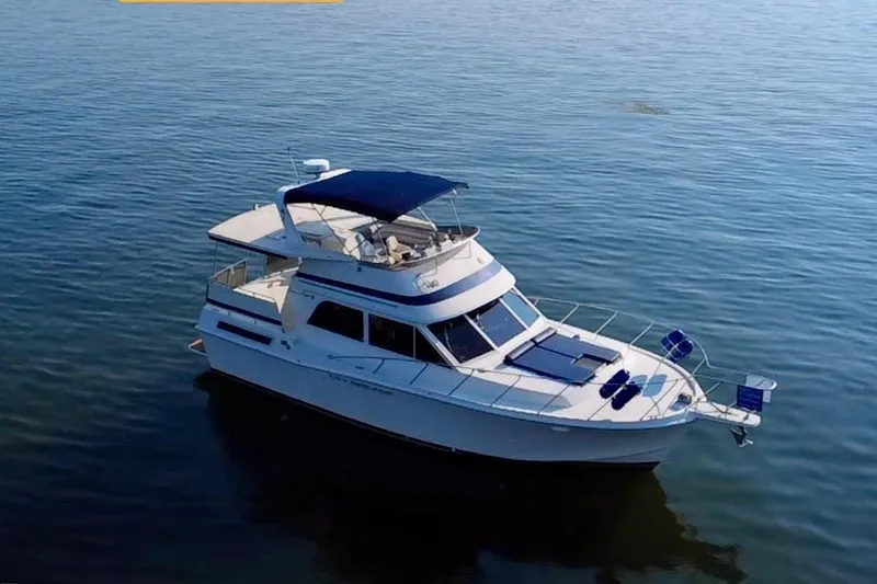 Slide: The Image of Chris-Craft 426 Catalina 1986 - 5