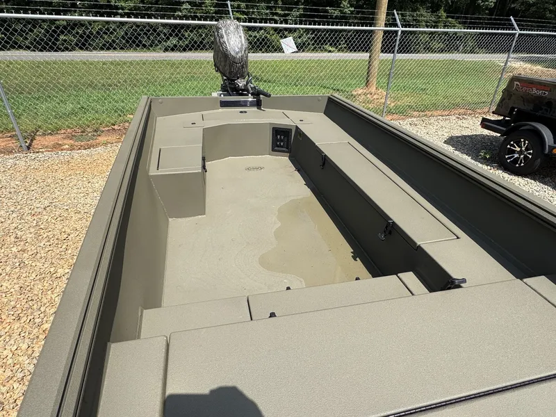 Slide: The Image of Thor Timber Hammer 1754-YAMAHA 60 2026 - 9