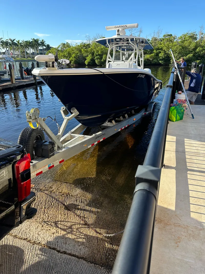 Slide: The Image of Yellowfin 32 2021 - 3