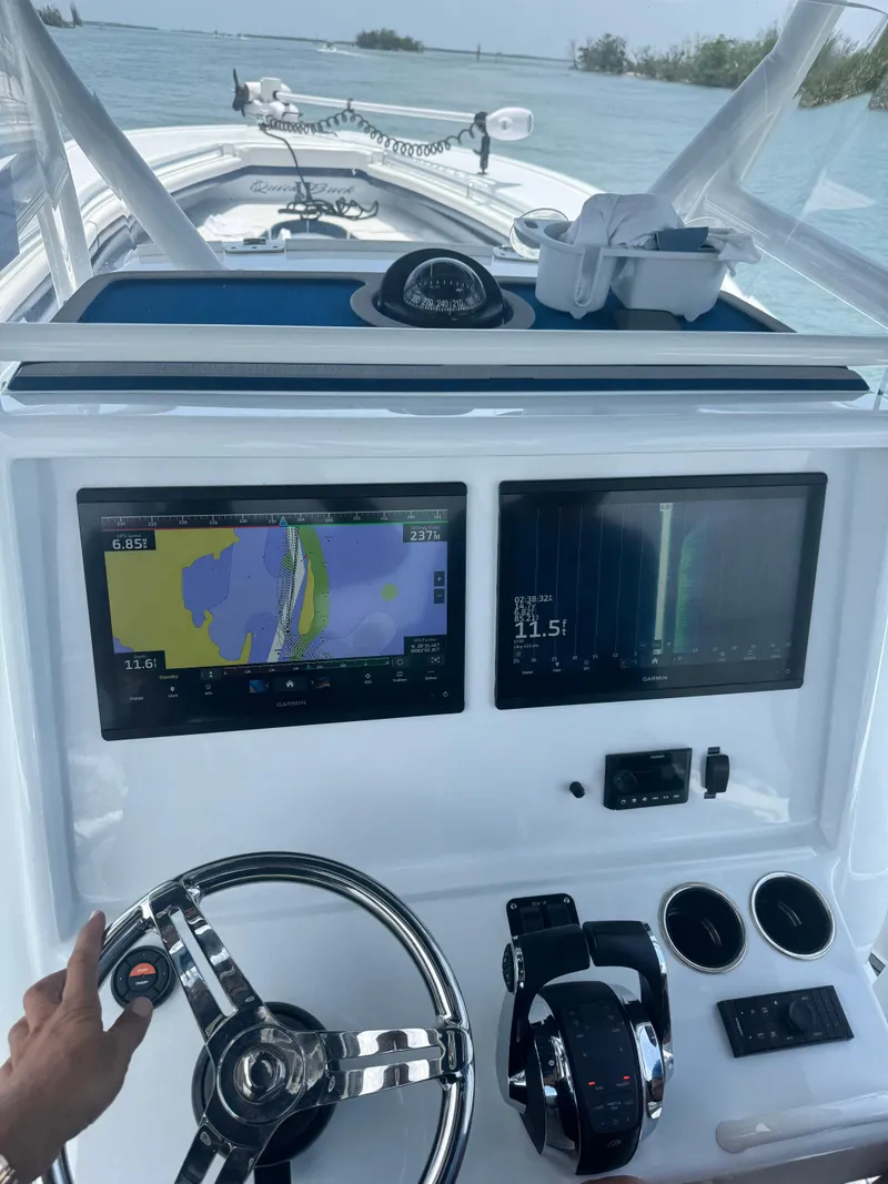 Slide: The Image of Yellowfin 32 2021 - 5