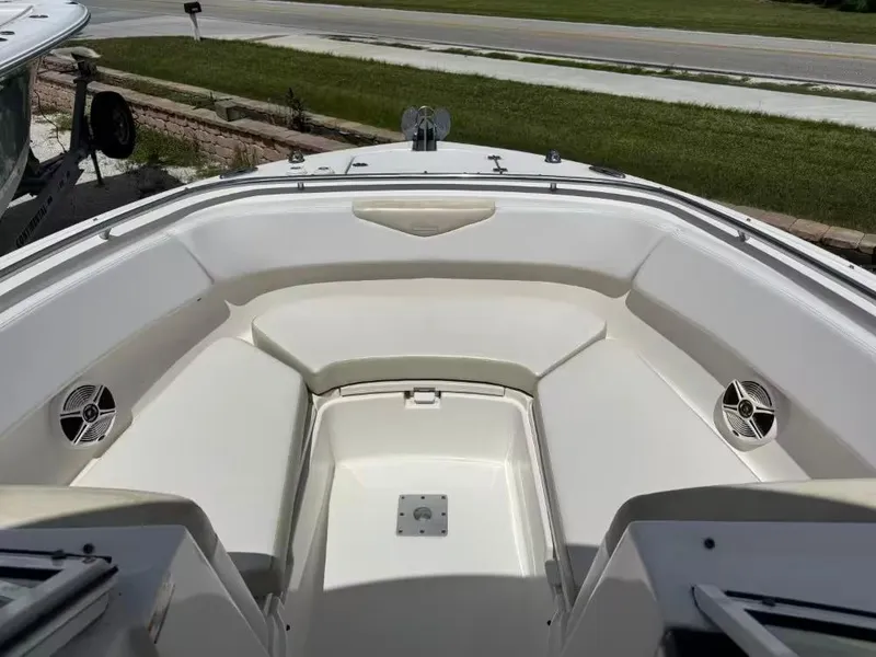 Slide: The Image of Robalo R247 Dual Console 2016 - 17