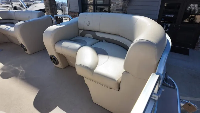 Slide: The Image of Lowe SS 230 2014 - 20