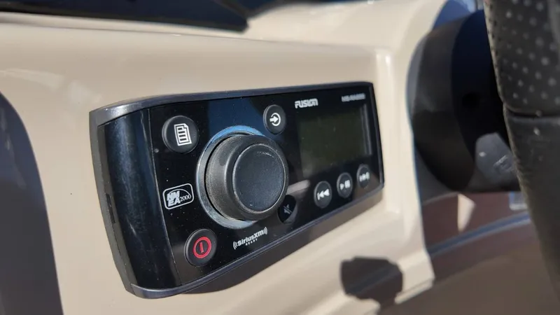 Slide: The Image of Lowe SS 230 2014 - 26