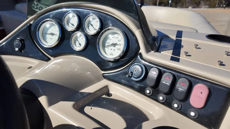 Slide: The Image of Lowe SS 230 2014 - 27