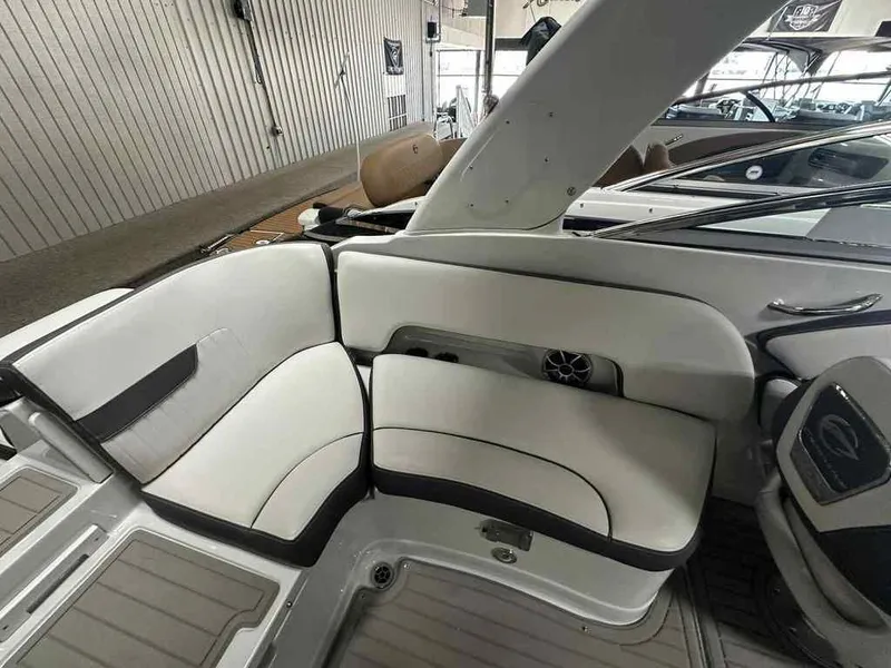 Slide: The Image of Crownline Boats 270 SS 2025 - 15