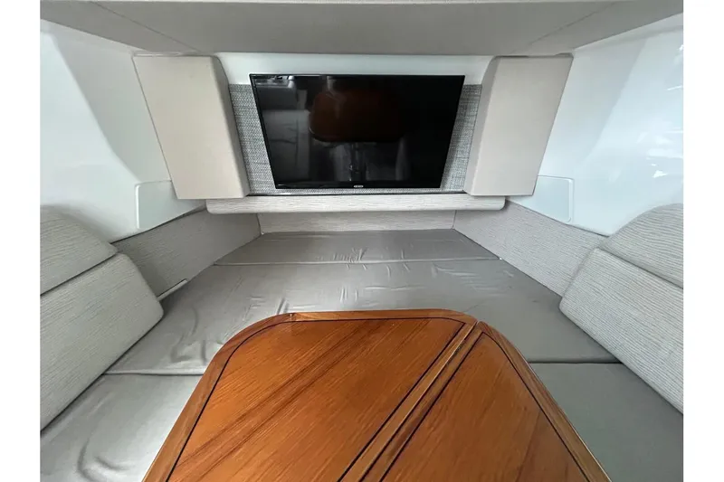 Slide: The Image of Everglades 455 Center Console 2023 - 26