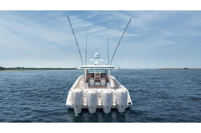 Slide: The Image of Everglades 455 Center Console 2023 - 8