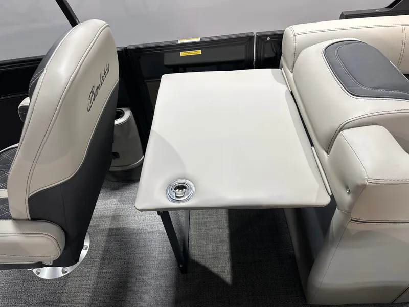 Slide: The Image of Barletta Lusso 23UC 2026 - 20