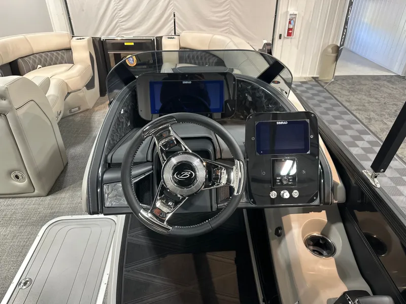 Slide: The Image of Barletta Lusso 23UC 2026 - 24