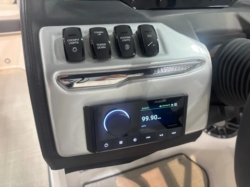 Slide: The Image of Regal 2000 ES 2023 - 14