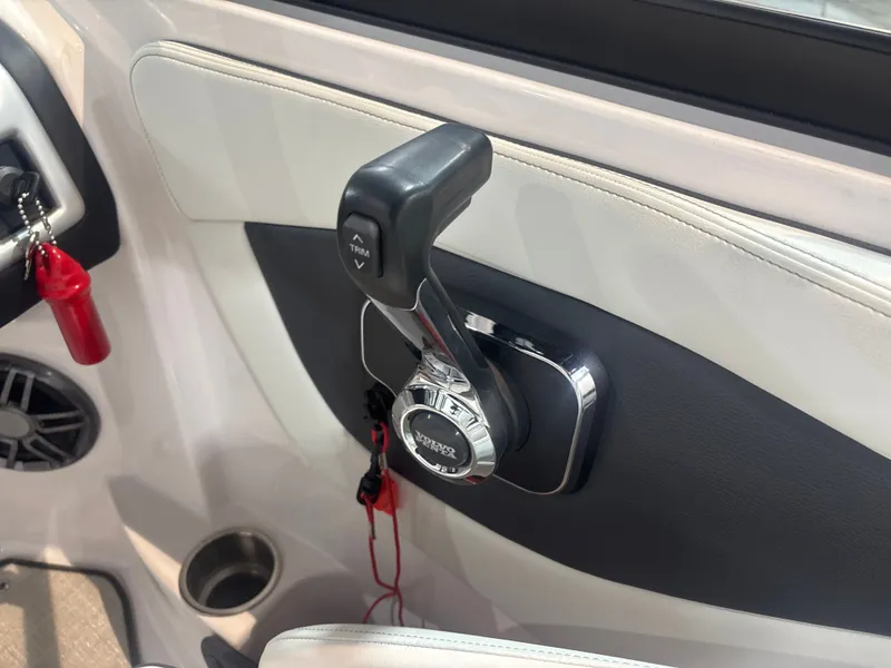 Slide: The Image of Regal 2000 ES 2023 - 17