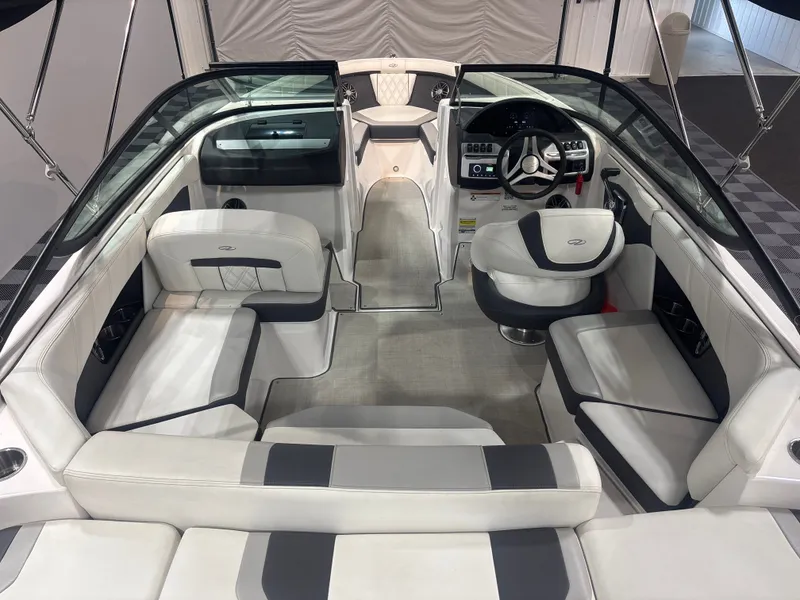 Slide: The Image of Regal 2000 ES 2023 - 6