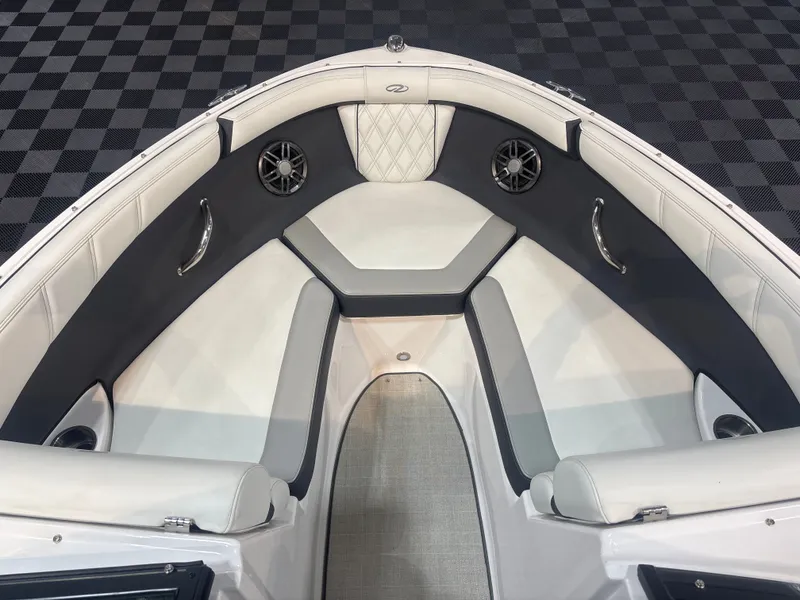 Slide: The Image of Regal 2000 ES 2023 - 7