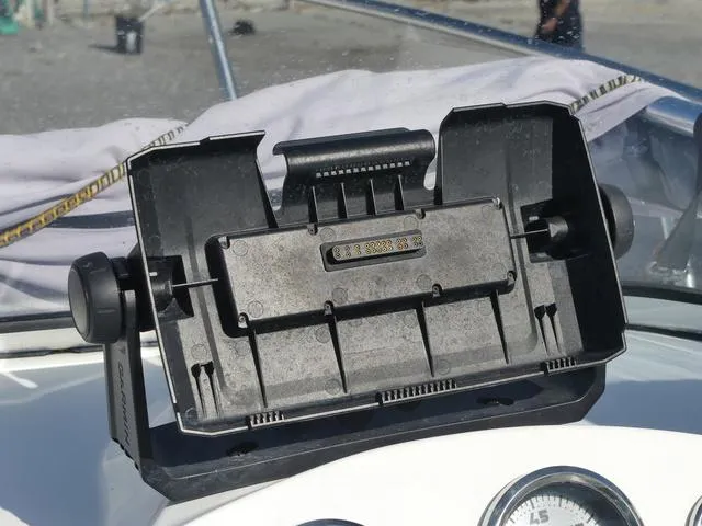 Slide: The Image of Sea Fox 216 Walkaround 2008 - 22