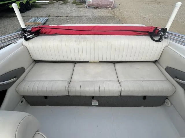 Slide: The Image of Chaparral 180 SSi 2009 - 11