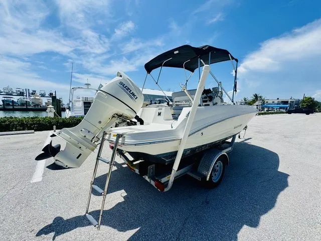 Slide: The Image of Stingray 186CC 2019 - 16