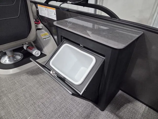 Slide: The Image of Barletta Cabrio 24UE 2026 - 18