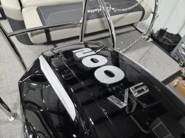 Slide: The Image of Barletta Cabrio 24UE 2026 - 7