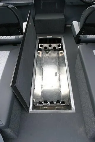 Slide: The Image of Duckworth 20 Advantage SE 2026 - 10