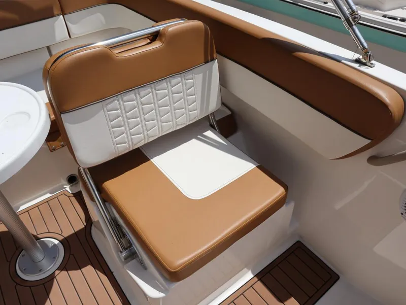 Slide: The Image of Bayliner VR6 Bowrider Outboard 2021 - 12