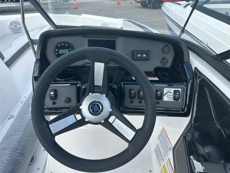 Slide: The Image of Yamaha SX190 2024 - 13