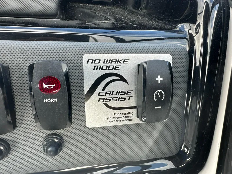 Slide: The Image of Yamaha SX190 2024 - 14