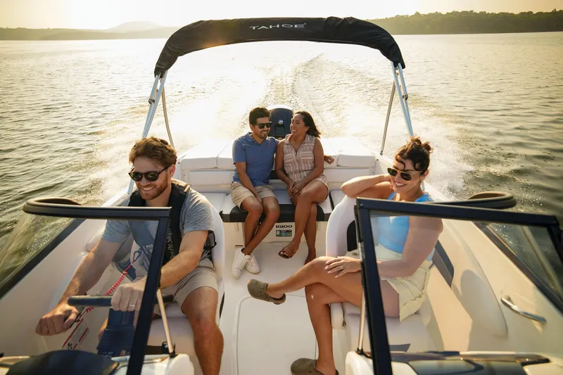 Slide: The Image of Tahoe 200 S 2025 - 77