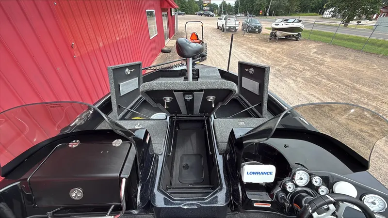 Slide: The Image of 2025 Nitro ZV19 boat interior with dual consoles and advanced navigation equipment. - 4