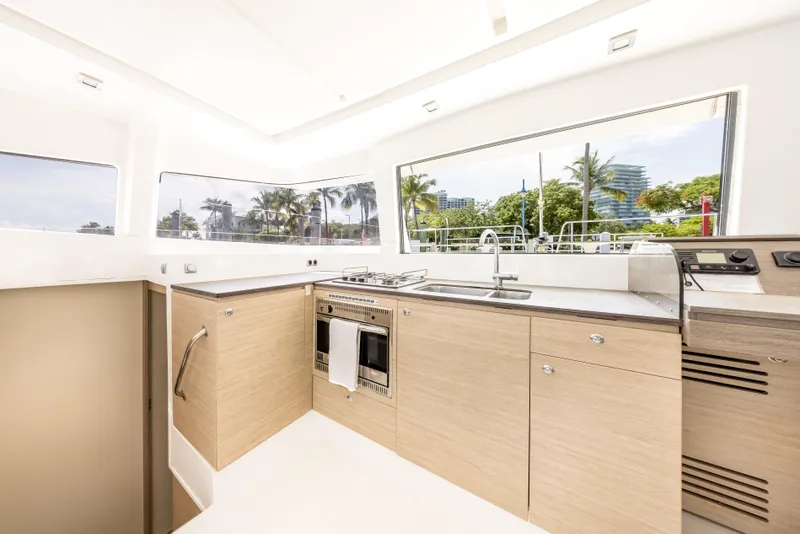 Slide: The Image of Bali 4.0 2017 - 32