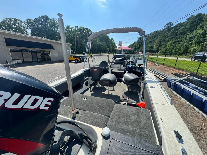 Slide: The Image of Ranger 1750 Reata 2012 - 7