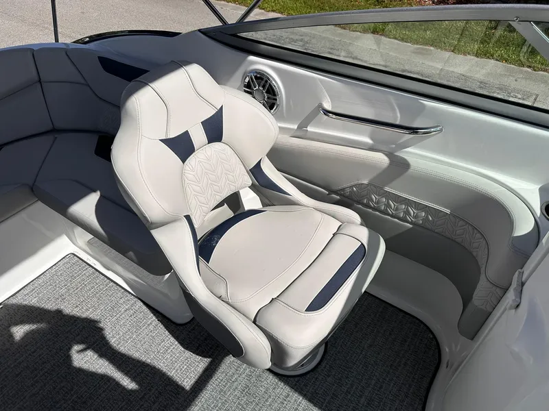 Slide: The Image of Hurricane SD2400 2021 - 14