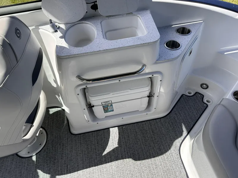 Slide: The Image of Hurricane SD2400 2021 - 15