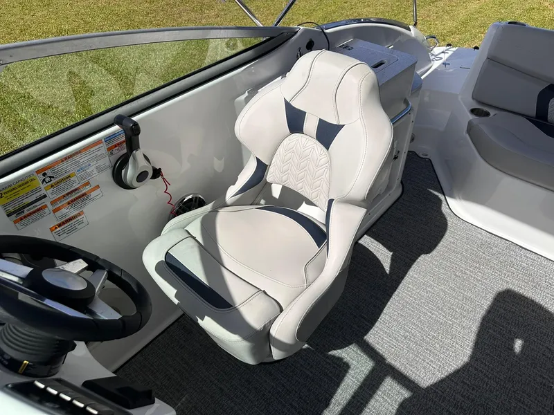 Slide: The Image of Hurricane SD2400 2021 - 17